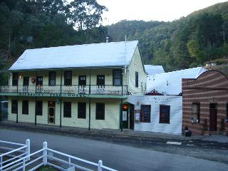 Das Starhotel von außen